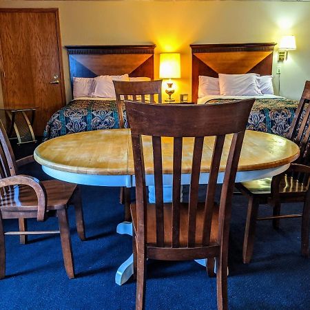 Executive Inn Thomson 外观 照片