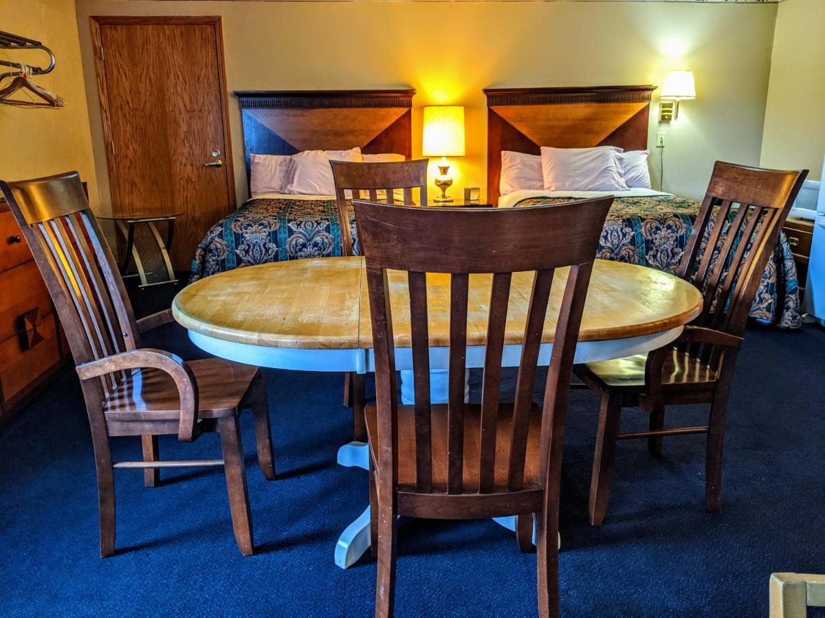 Executive Inn Thomson 外观 照片